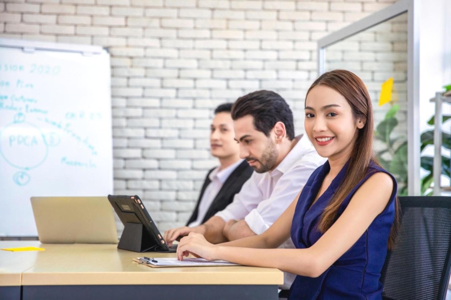 SEO-Audit-Workshop bei Pexra Donif – Teilnehmer analysieren Website-Daten